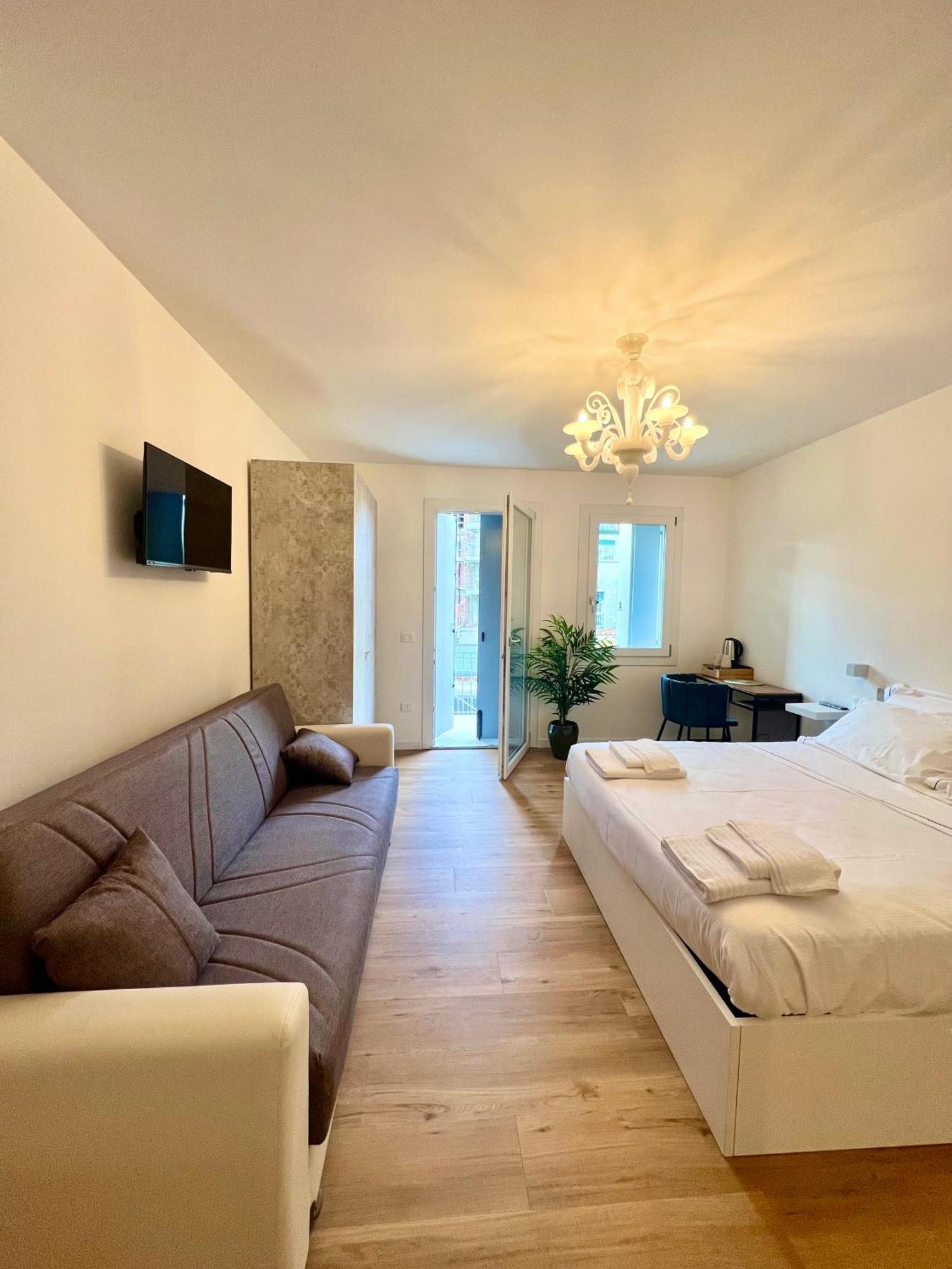Business E Tourism Superior Rooms Con Bagno Privato Mascheretta Venezia Dolo Eksteriør billede